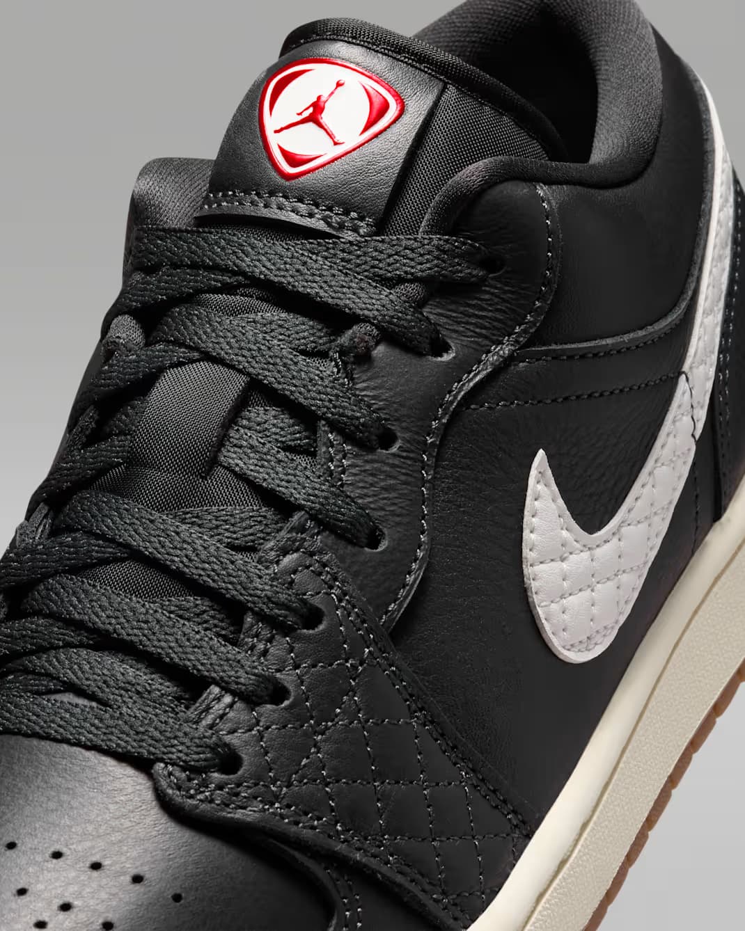 Air Jordan 1 Low SE - 5